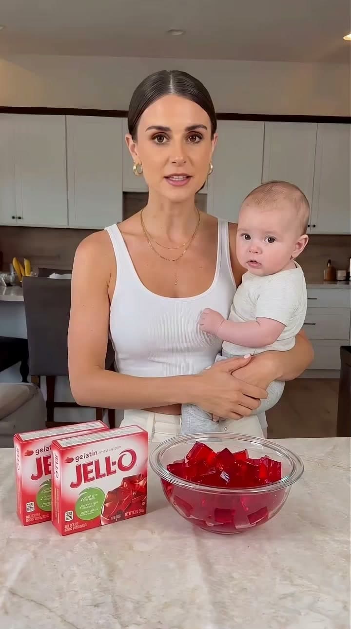 Isabella Davis ad creative, July 2026
