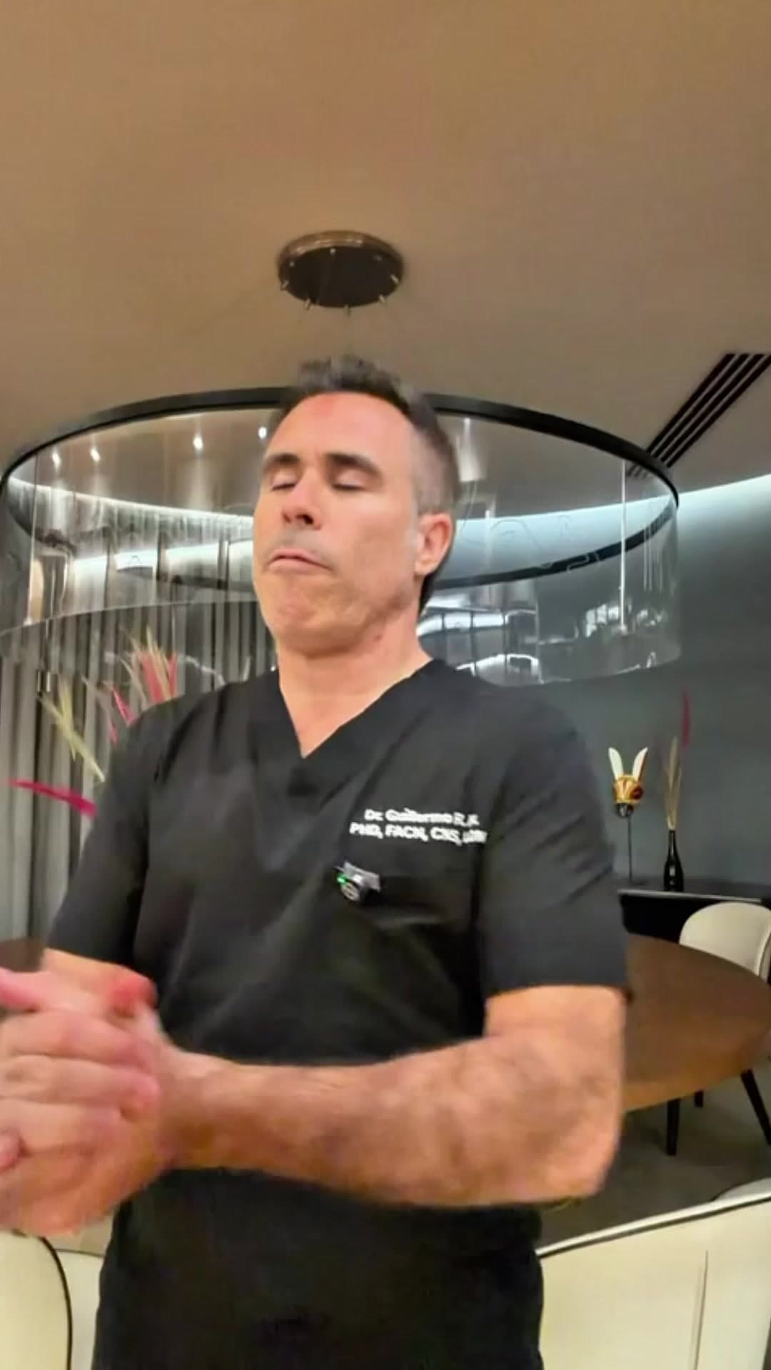Dr. Guillermo Rodríguez Navarrete ad creative, July 2026
