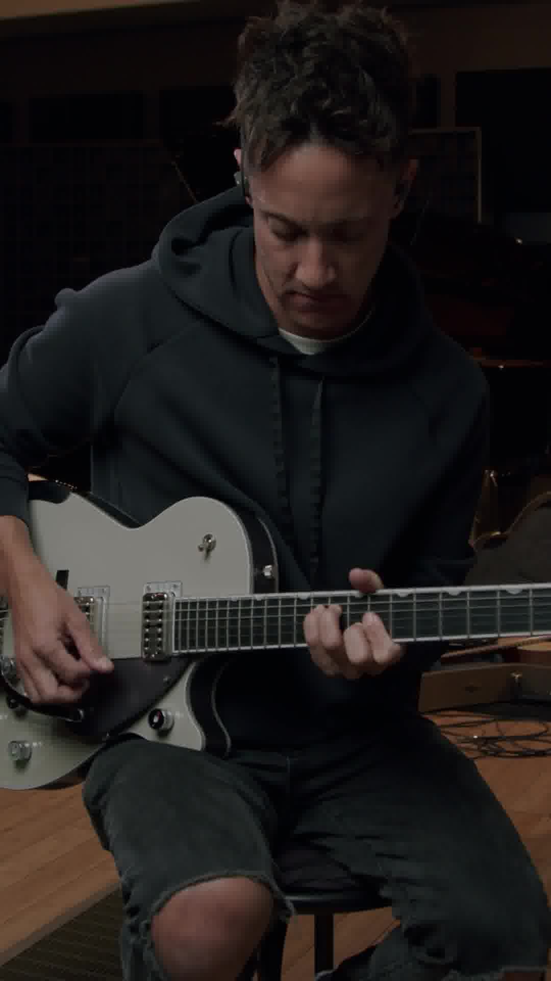 Facebook ad by The Guitar Institute