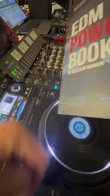 AudioStems MusicSchool ad creative, June 2026