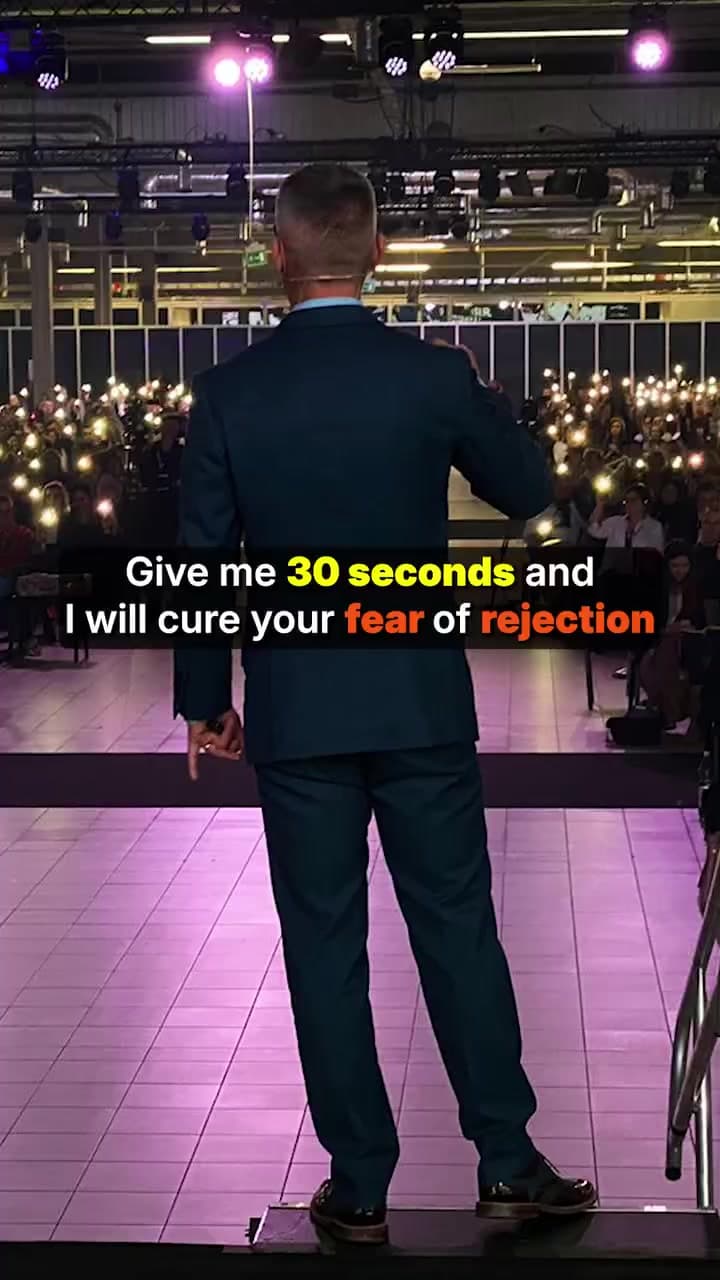 Facebook ad by Presentation Profits