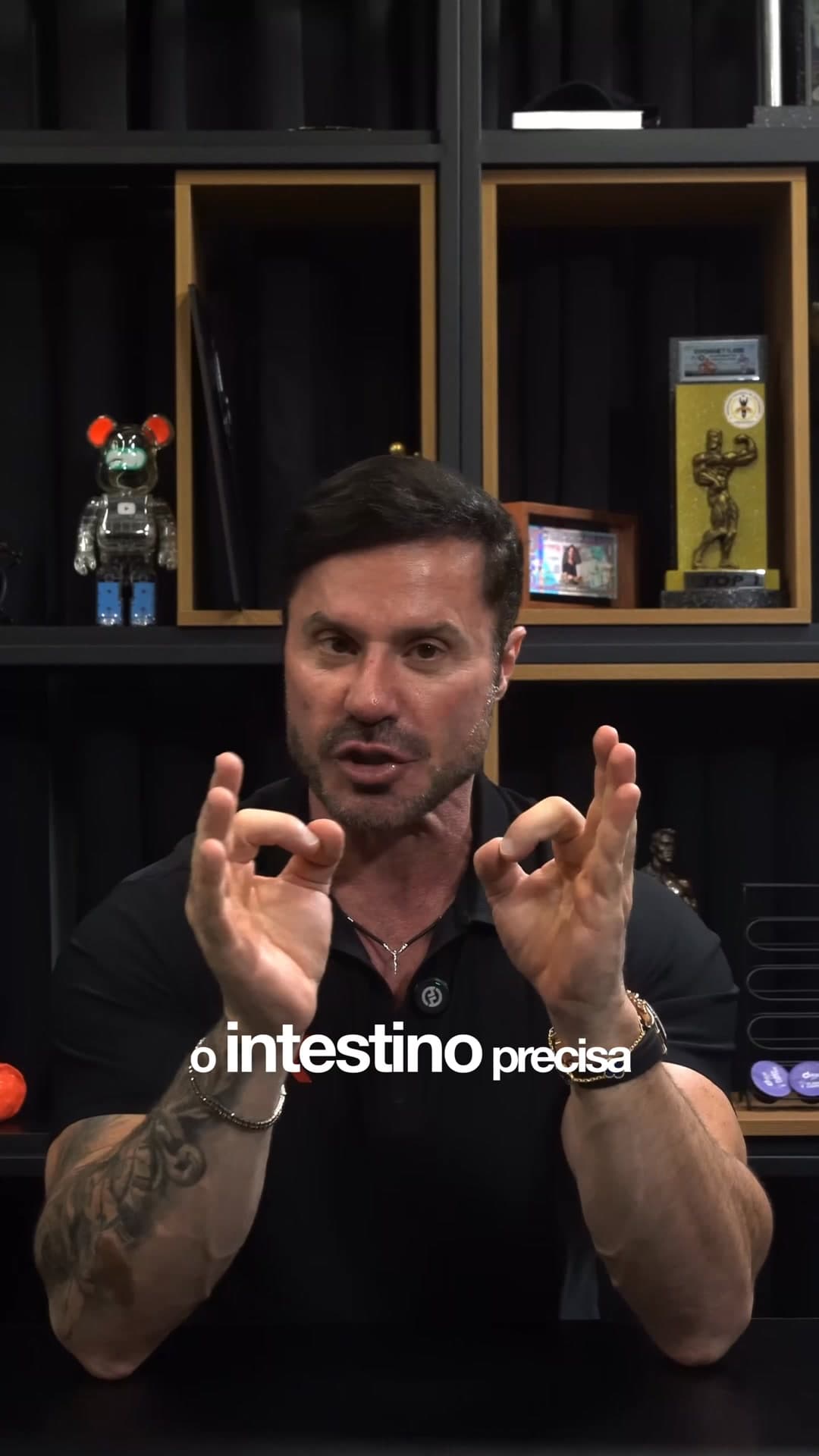 Renato Cariani ad creative, July 2026
