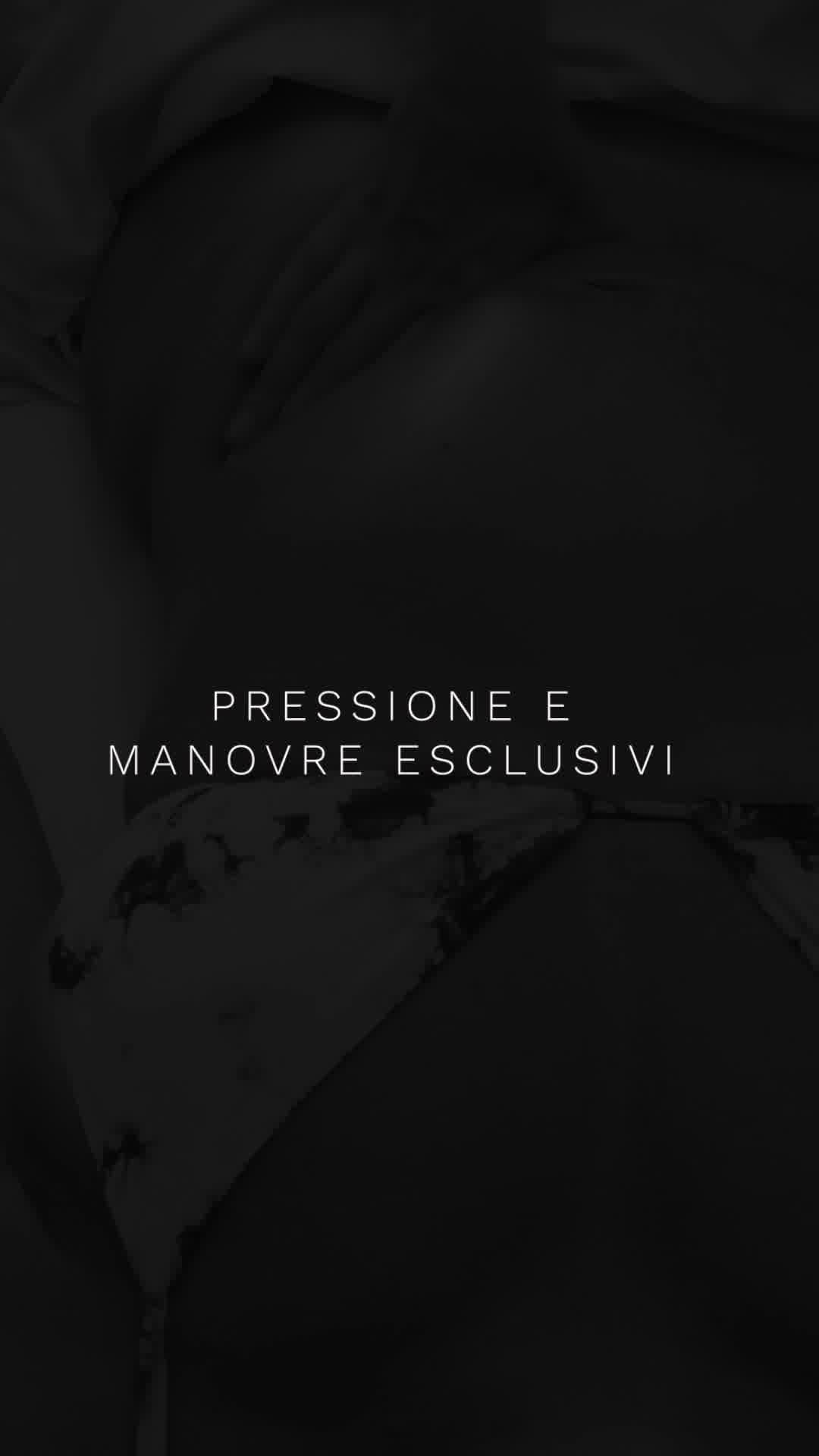 Facebook ad by Renata França