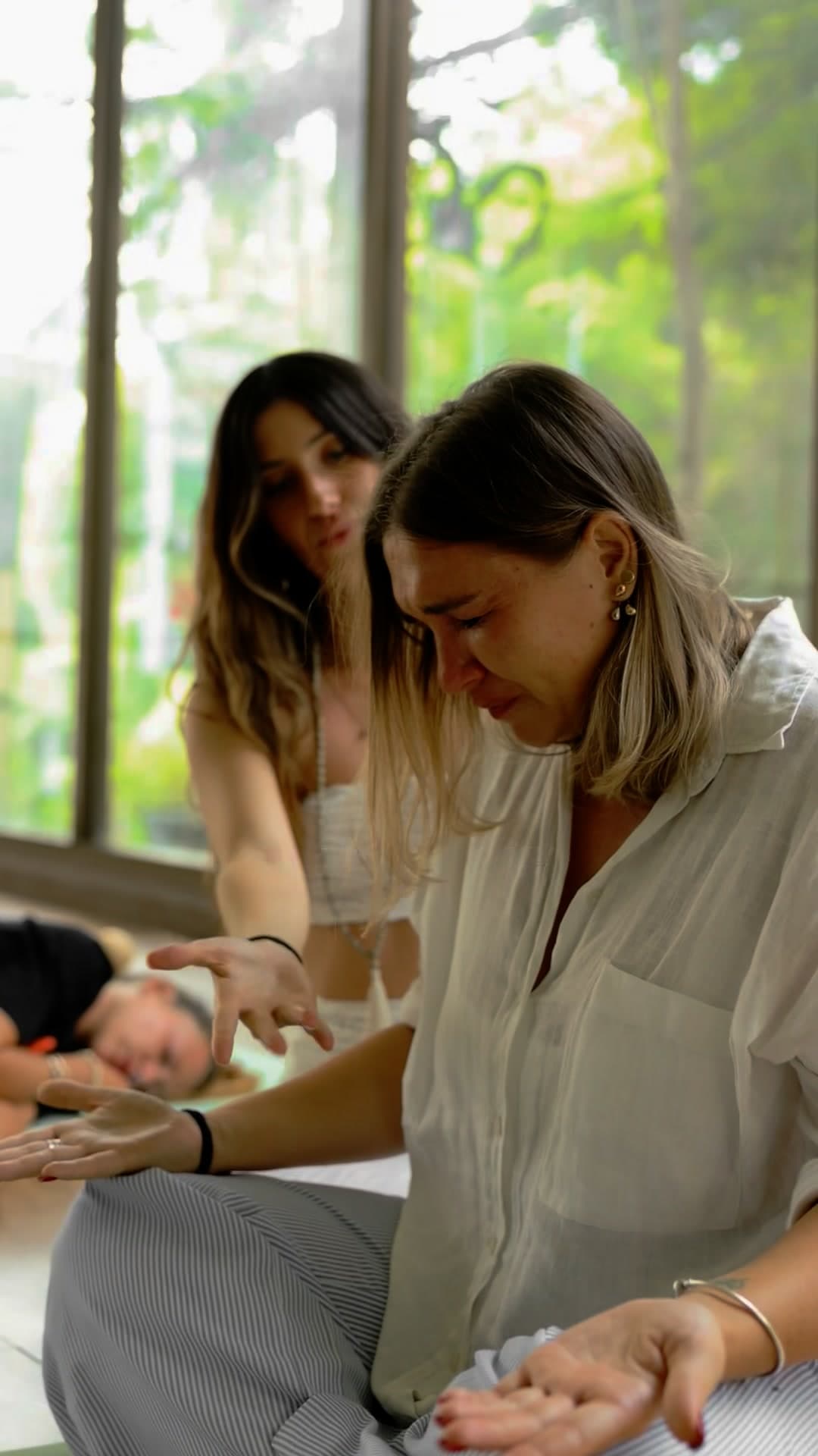 Facebook ad by Kundalini Activation par Julie Benoit