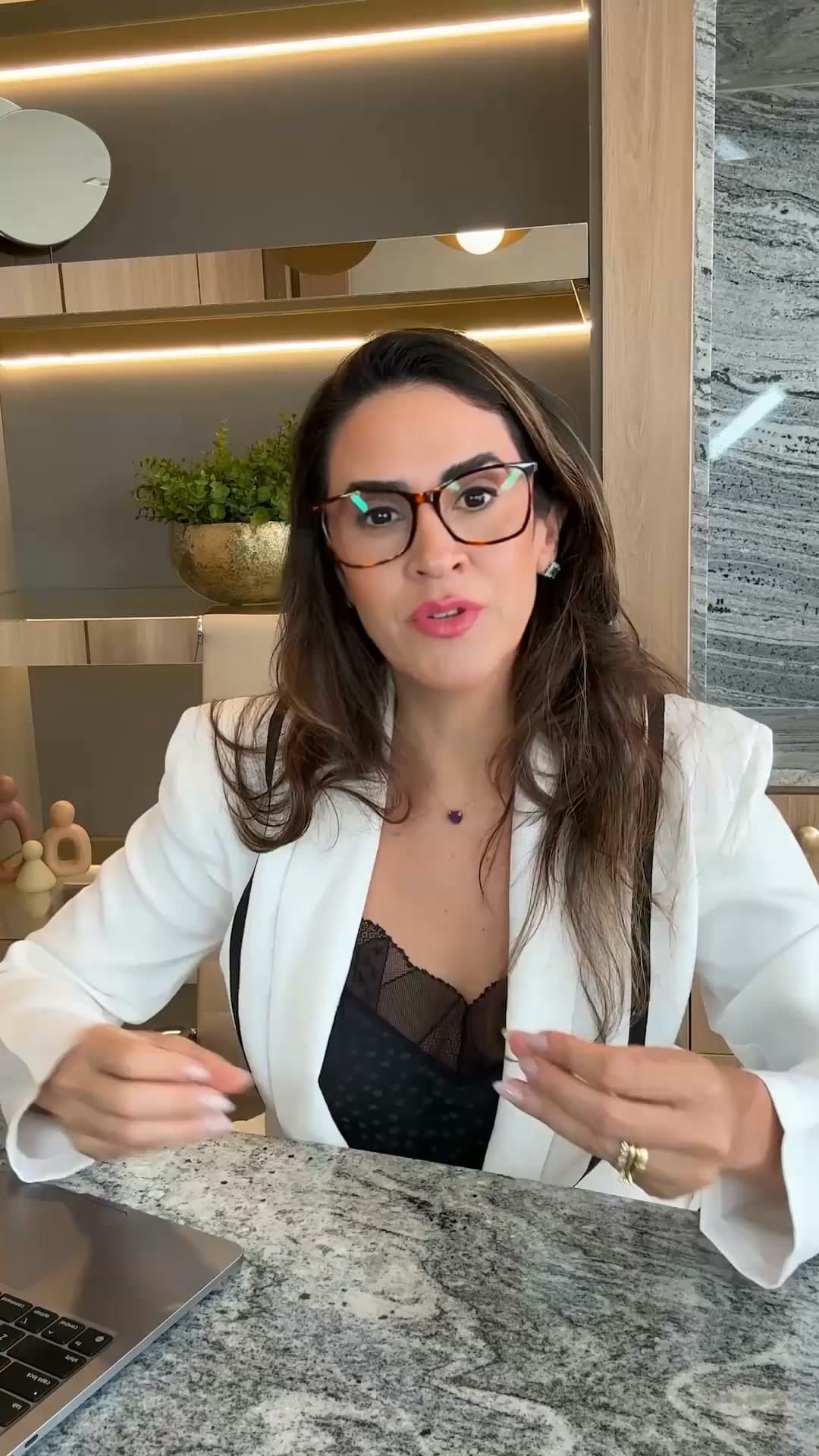 Dra. Ryuza Gonçalves Ozonioterapeuta ad creative, July 2026