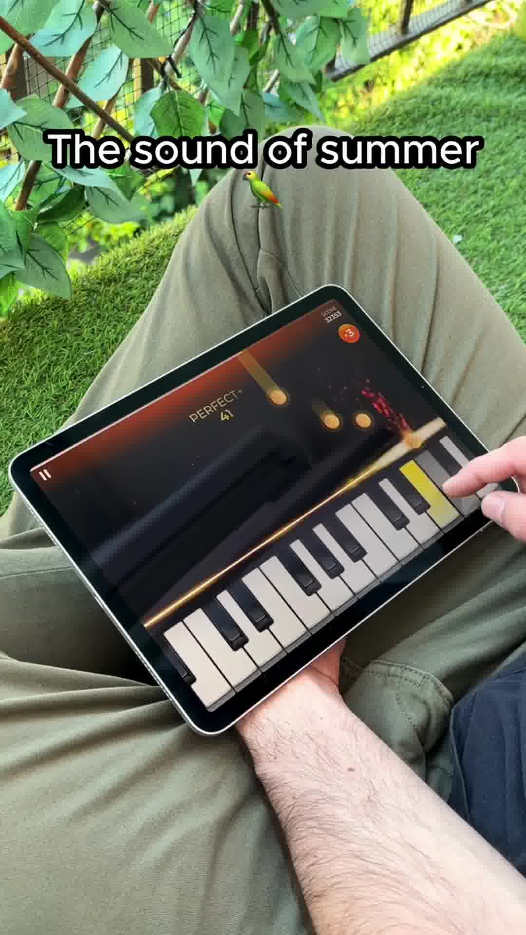 Facebook ad by Piano in 10 Minutes a Day